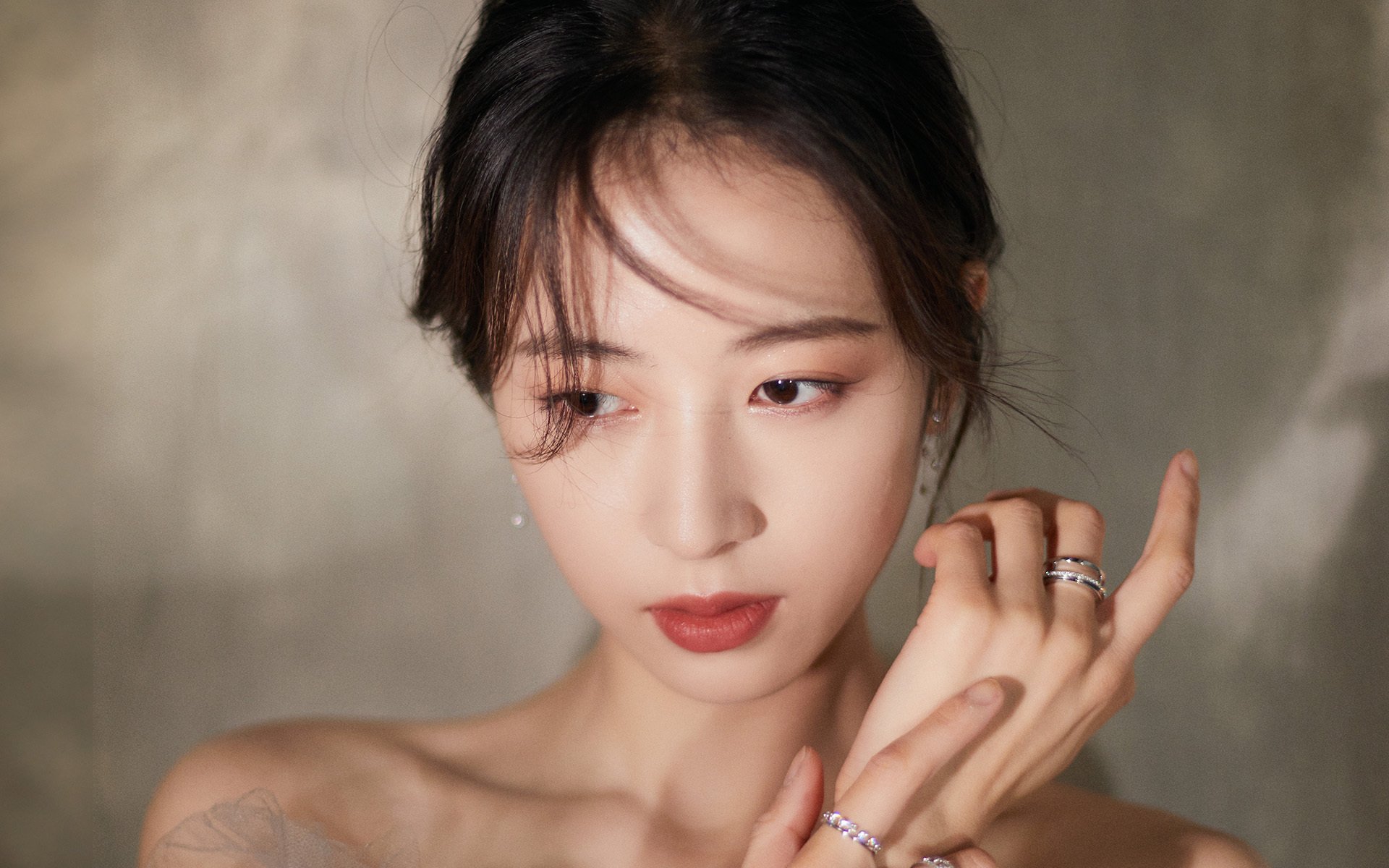 团队精神：冠军车队的铁血纪律，车队团结力量大