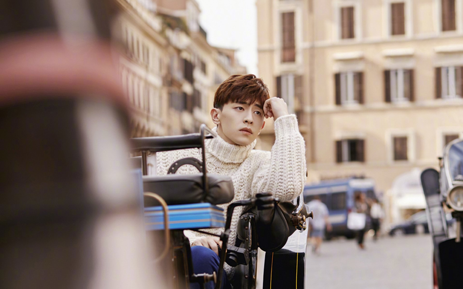 中超官方推出球员成长纪录片,引发热议,可以精彩中超球队的故事