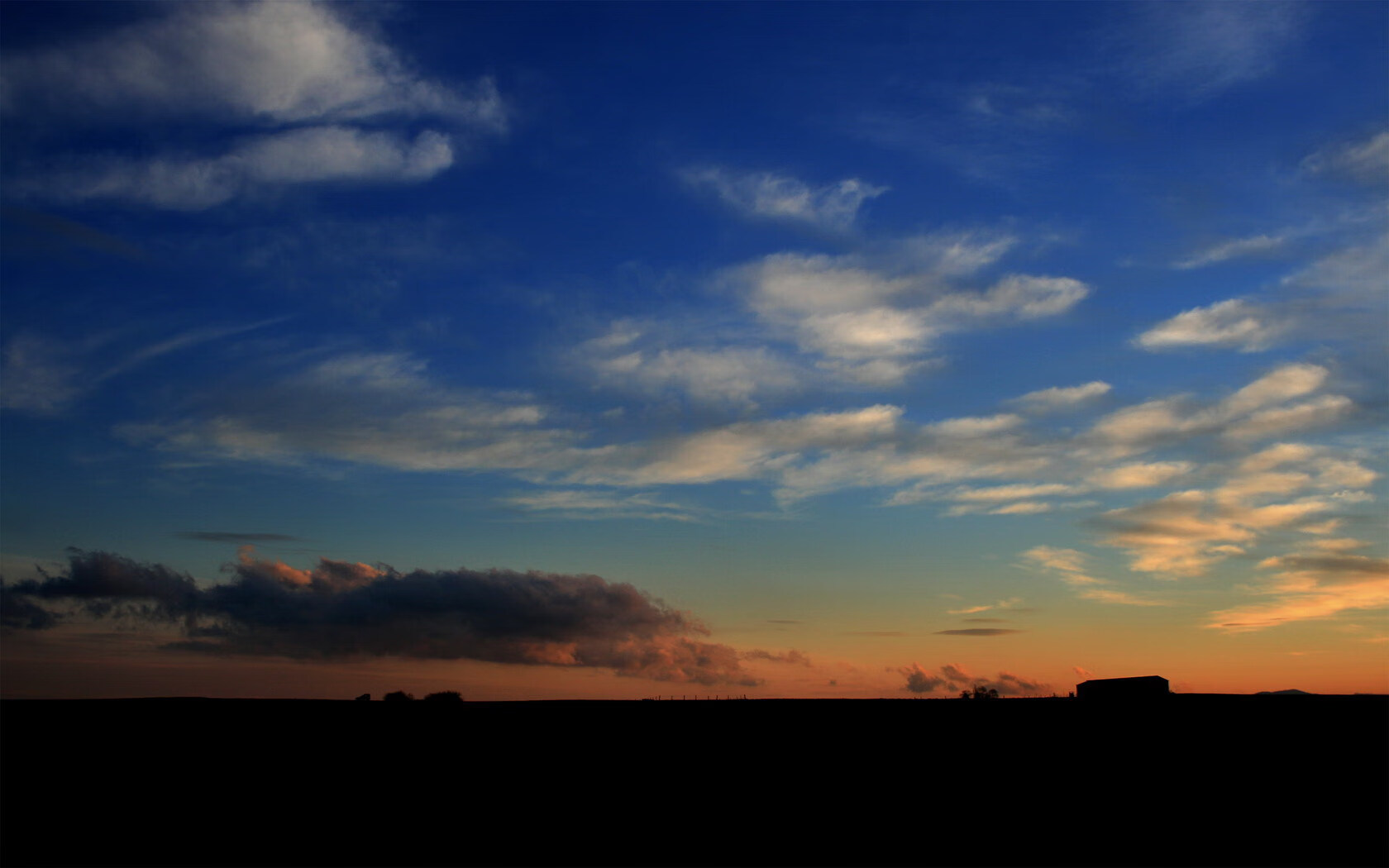 亚眠球员被曝受伤,或将缺席接下来的比赛,亚眠逝世是什么意思