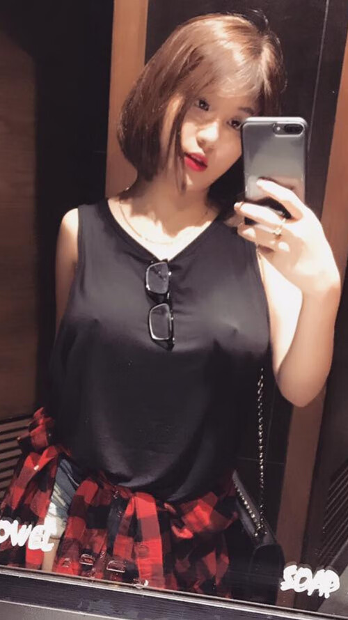 梅西带领阿根廷勇闯南美预赛，表现抢眼